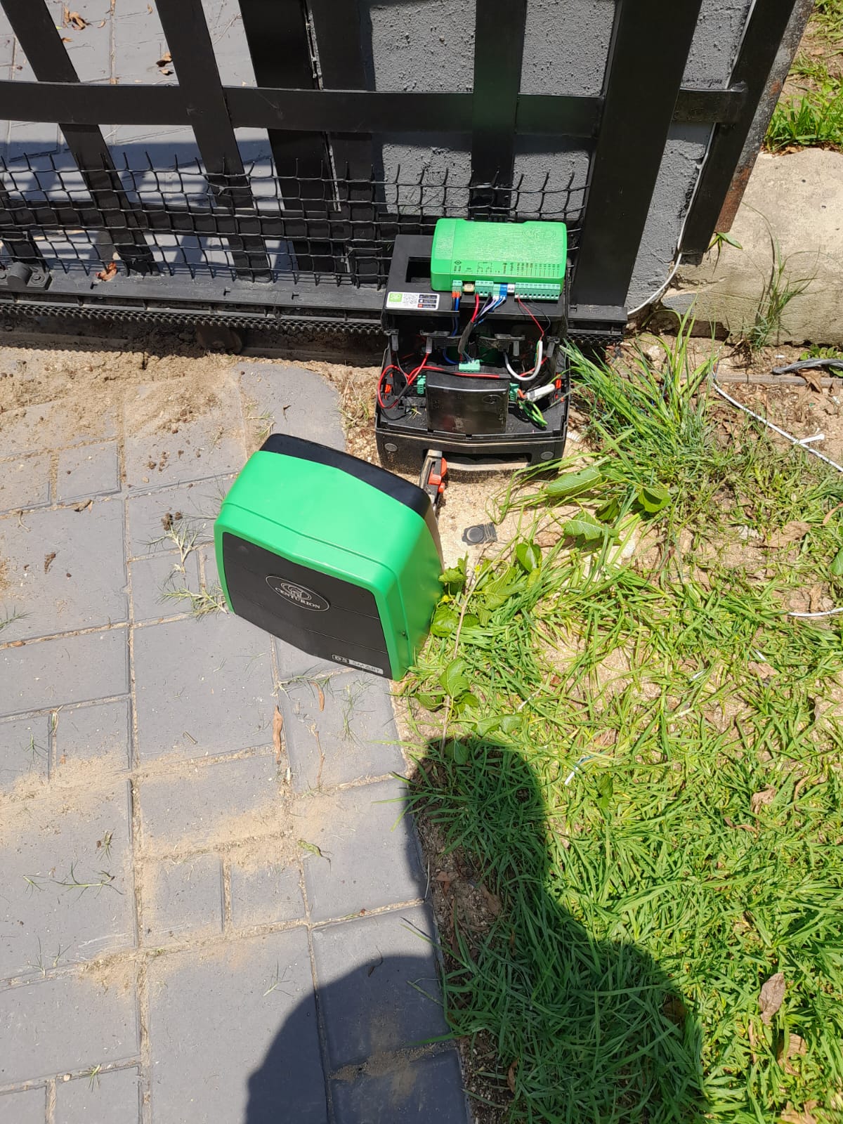 Gate motor servicing